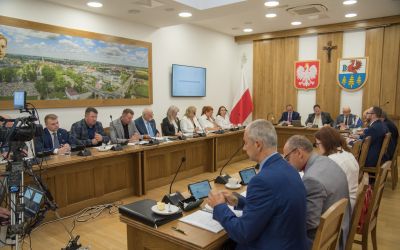 XV SESJA RADY MIEJSKIEJ W BRUSACH