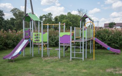 NOWE URZĄDZENIA NA PLACACH ZABAW W GMINIE BRUSY