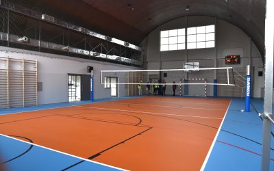 HALA SPORTOWA W CZYCZKOWACH GOTOWA