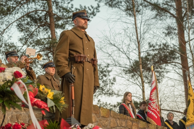 APEL POLEGŁYCH W MĘCIKALE – HOŁD DLA PARTYZANTÓW GRYFA POMORSKIEGO