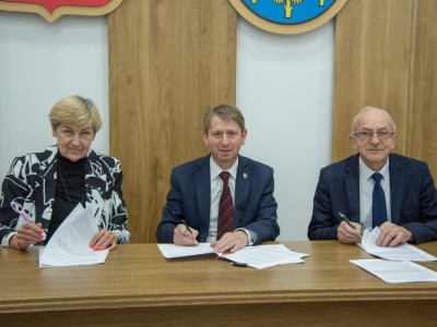 PRZEBUDOWA ULIC W CENTRUM BRUS – ZAKOŃCZENIE PROJEKTOWANIA, UMOWA Z WYKONAWCĄ