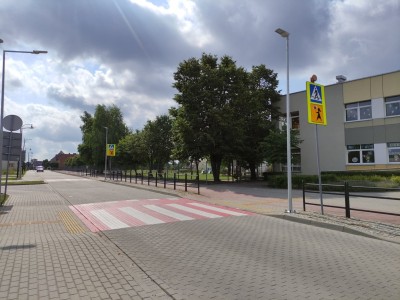 MODERNIZACJA PRZEJŚĆ DLA PIESZYCH NA UL. OGRODOWEJ W BRUSACH
