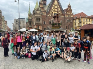 SP KOSOBUDY: Wycieczka do Karpacza, Pragi i Wrocławia