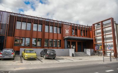 PRZEBUDOWA CENTRUM KULTURY I BIBLIOTEKI IM. JANA KARNOWSKIEGO W BRUSACH