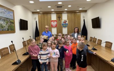 PRZEDSZKOLE NR 1 W BRUSACH: Wizyta w Urzędzie Miejskim w Brusach