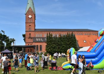 Festyn parafialny w Brusach