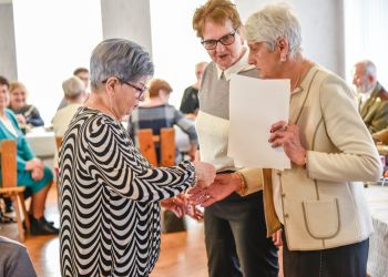 PRZEDŚWIĄTECZNE SPOTKANIE EMERYTÓW, RENCISTÓW I INWALIDÓW
