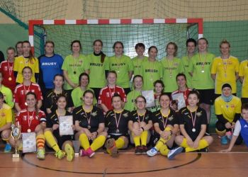 XI TURNIEJ PIŁKI NOŻNEJ DZIEWCZĄT O PUCHAR BURMISTRZA BRUS