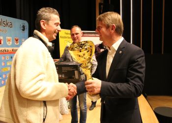 TOMASZ KOSOBUCKI NAJLEPSZYM BAŚKARZEM TURNIEJU O PUCHAR BURMISTRZA BRUS