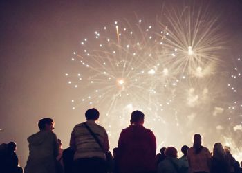 INFORMACJA DOTYCZĄCA UŻYWANIA MATERIAŁÓW PIROTECHNICZNYCH