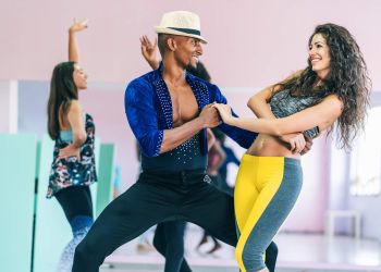 LEKCJE BACHATY W BRUSACH