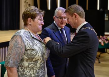 WRĘCZENIE MEDALI ZA DŁUGOLETNIE POŻYCIE MAŁŻEŃSKIE
