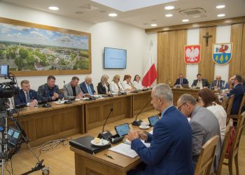 XV SESJA RADY MIEJSKIEJ W BRUSACH