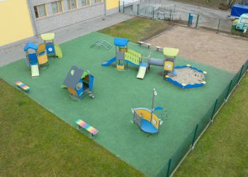 MODERNIZACJA PLACU ZABAW PRZY SAMORZĄDOWYM ŻŁOBKU W BRUSACH